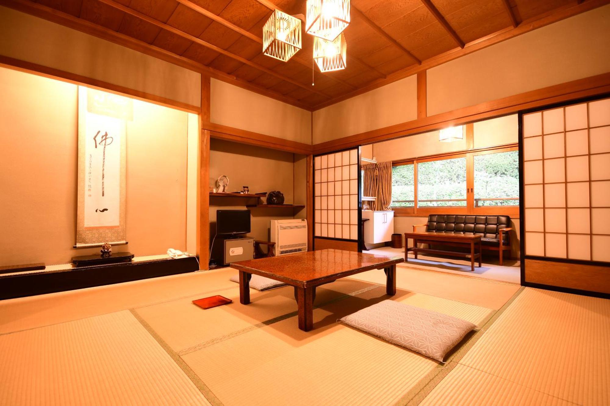 Hotel Koyasan Shukubo Fugenin Exterior foto