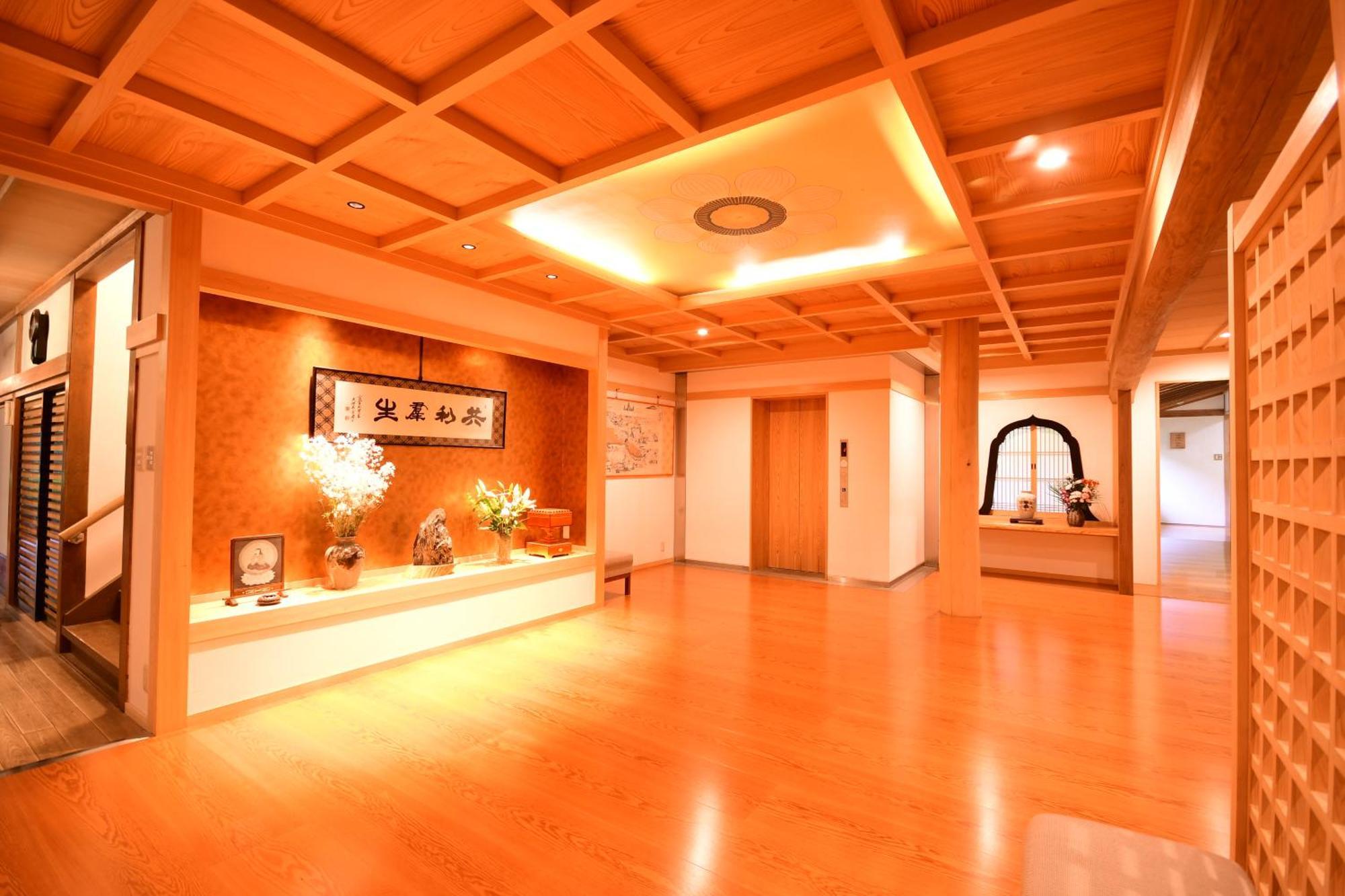 Hotel Koyasan Shukubo Fugenin Exterior foto